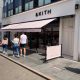 & Kith Cafe Bakehouse in Leicester City Centre. American inspired cafe and dry bar in the middle of Leicestershire. Retractable awning valance and cafe barrier banner printed in Pantone colour by Parker Masters Ltd.